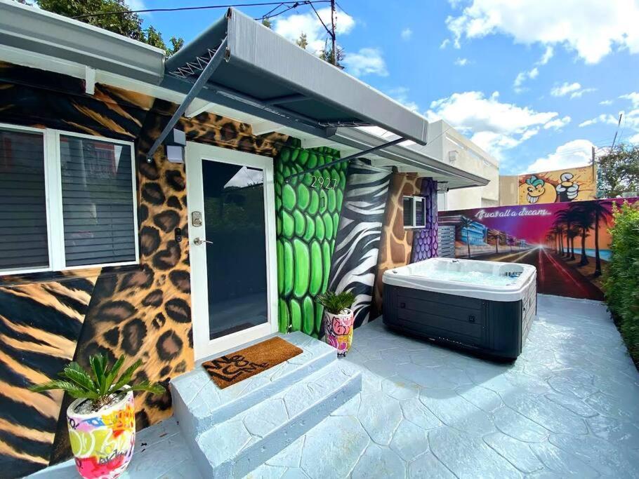 Unique Miami Art Escape W/ Hottub, Arcade & Murals מראה חיצוני תמונה